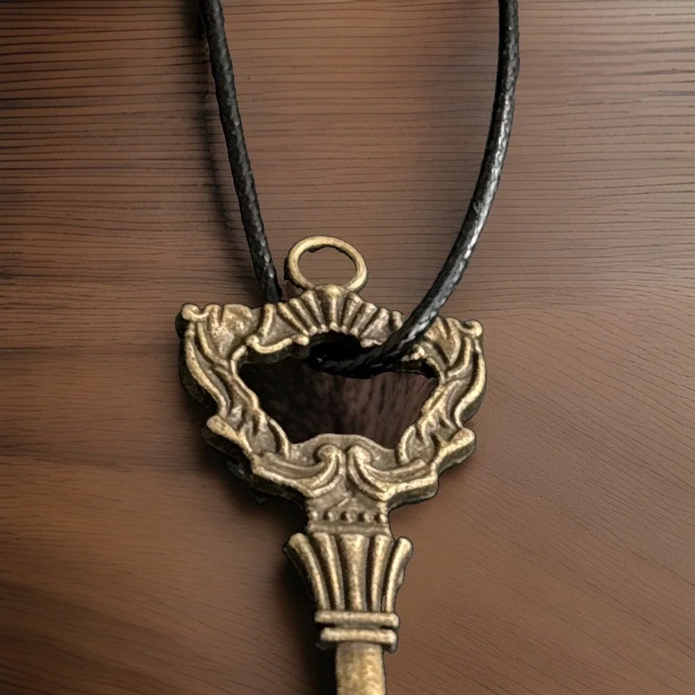 Skeleton Key Necklace Large Ornate Victorian Pendant Dark Academia Steampunk